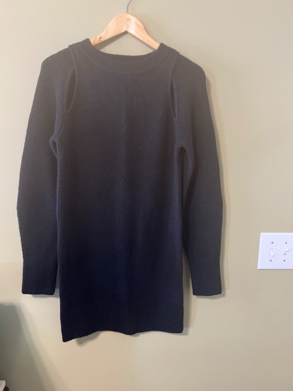Moon River Cutout Sweater Mini Dress Women's Size S in Black